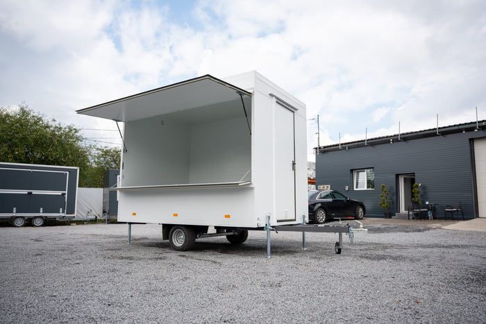 Rimorchio commerciale 3 m – 1.350 kg